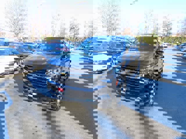 Used 2022 Chevrolet Tahoe LT w/ LT Signature Plus Package image 1