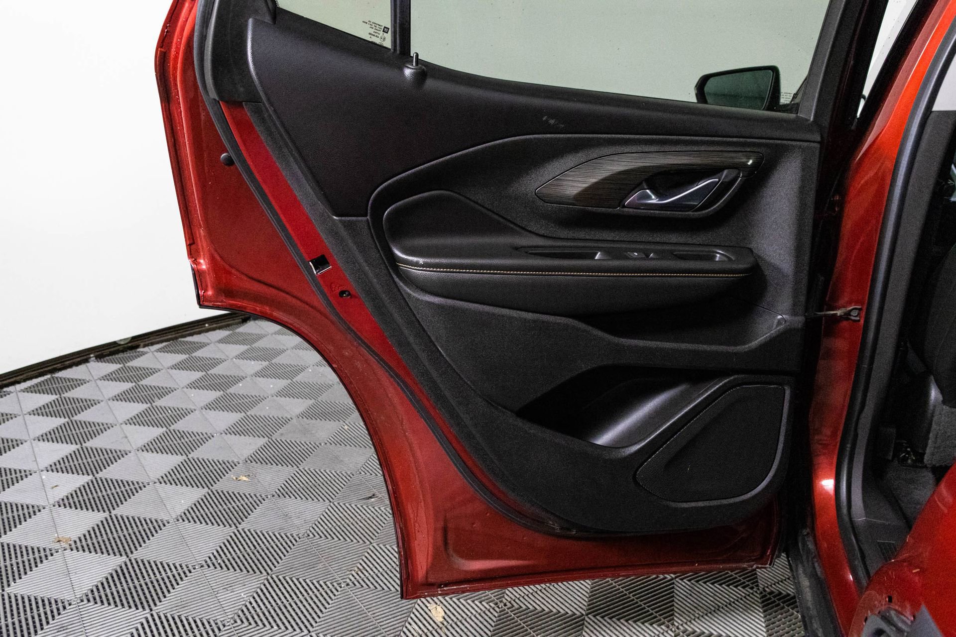 Used 2019 GMC Terrain SLT w/ Preferred Package image 37