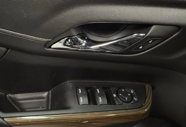 Used 2023 GMC Acadia SLE image 23