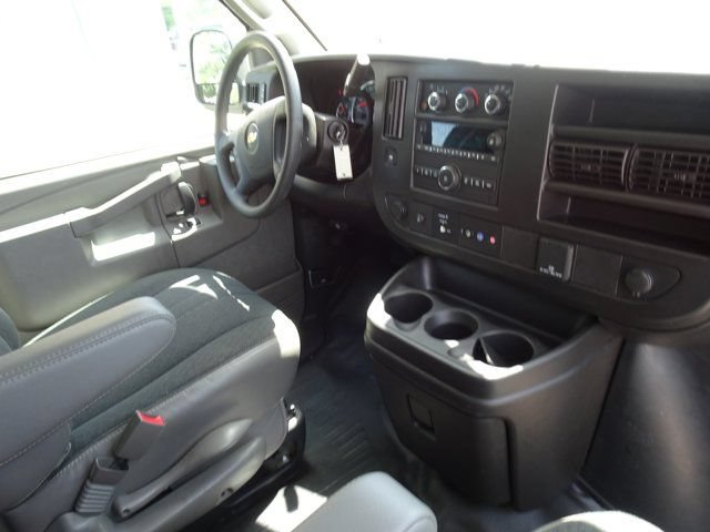 Used 2024 Chevrolet Express 2500 w/ Driver Convenience Package RWD image 14