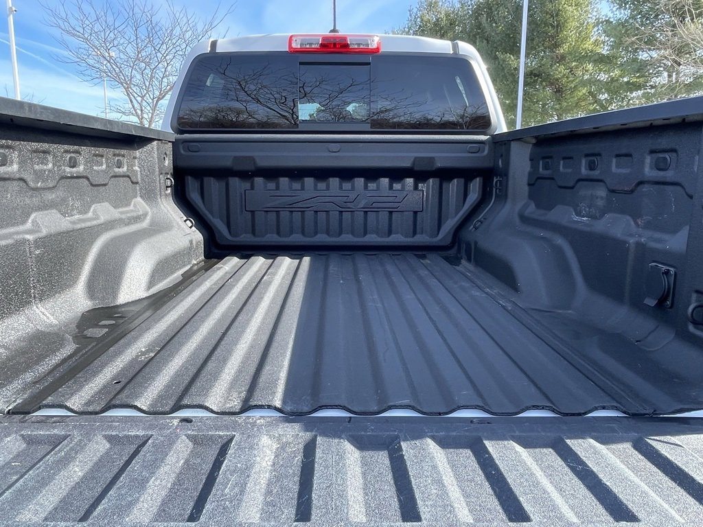 Used 2024 Chevrolet Colorado ZR2 w/ Safety Package image 20