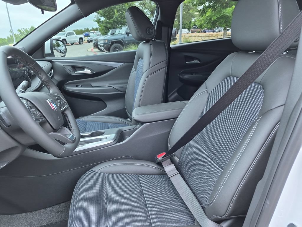 New 2026 Buick Envista Sport Touring w/ Convenience I Package FWD image 21