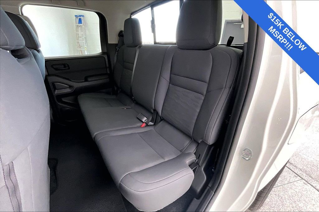 Used 2025 Nissan Frontier S image 35