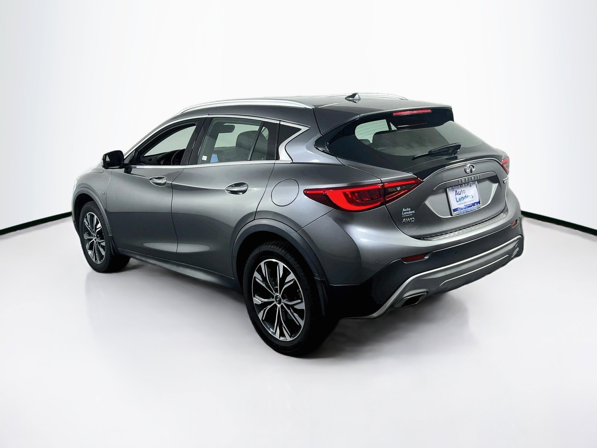 Used 2019 INFINITI QX30 AWD w/ Navigation Package image 7