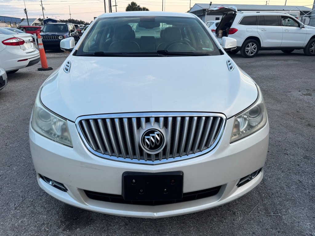 Used 2011 Buick LaCrosse CXL w/ Driver Confidence Package FWD image 3