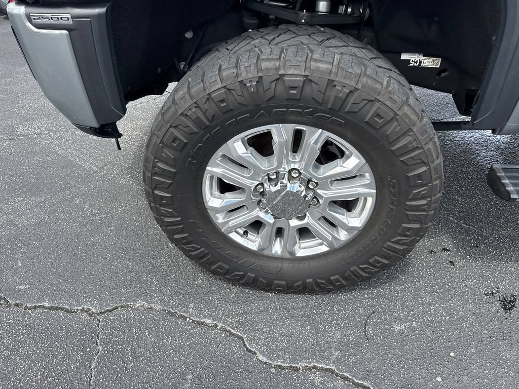 Used 2024 GMC Sierra 2500 Denali w/ Denali Reserve Package AWD/4WD image 12