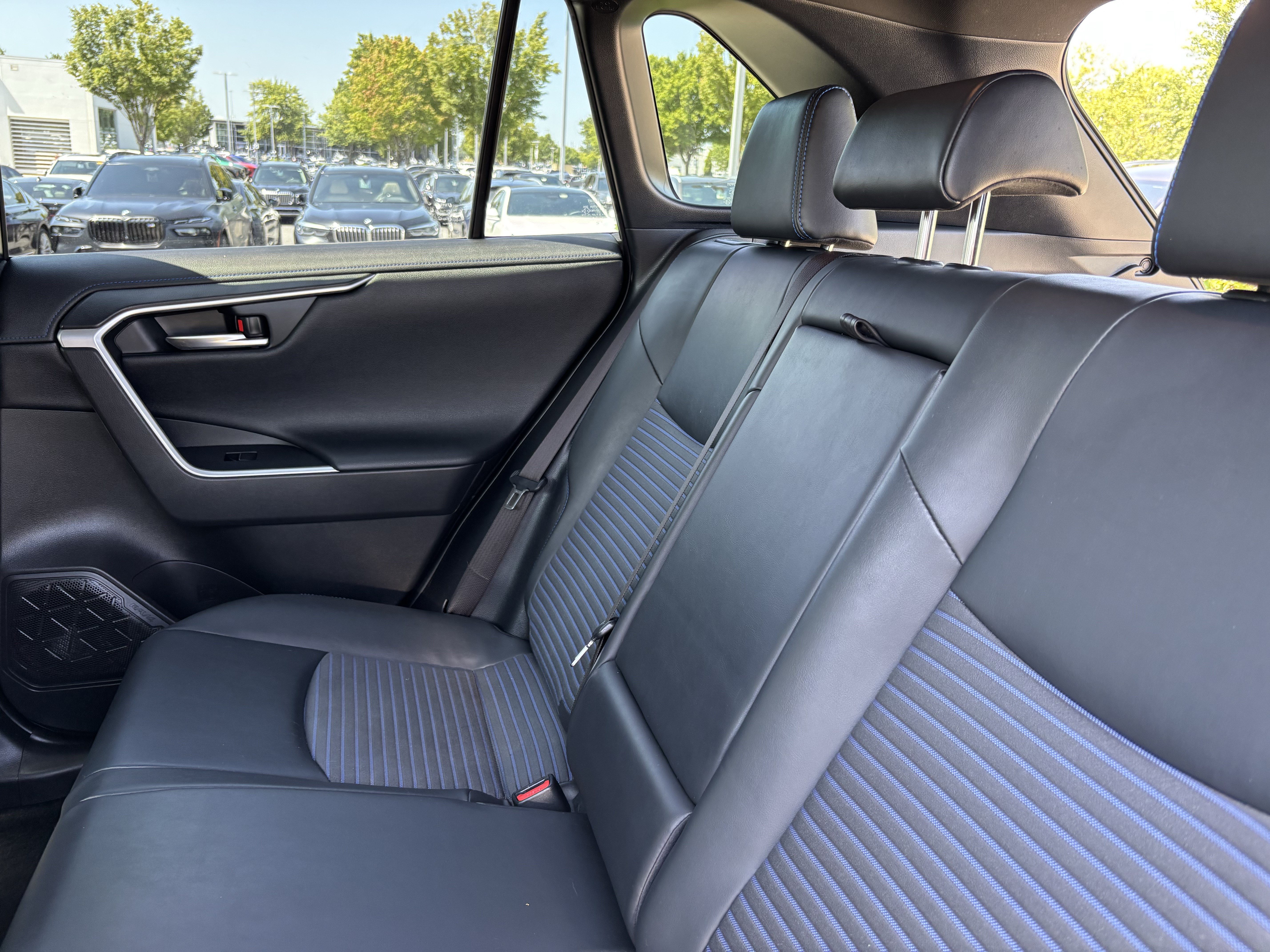 Used 2020 Toyota RAV4 XSE AWD/4WD image 32