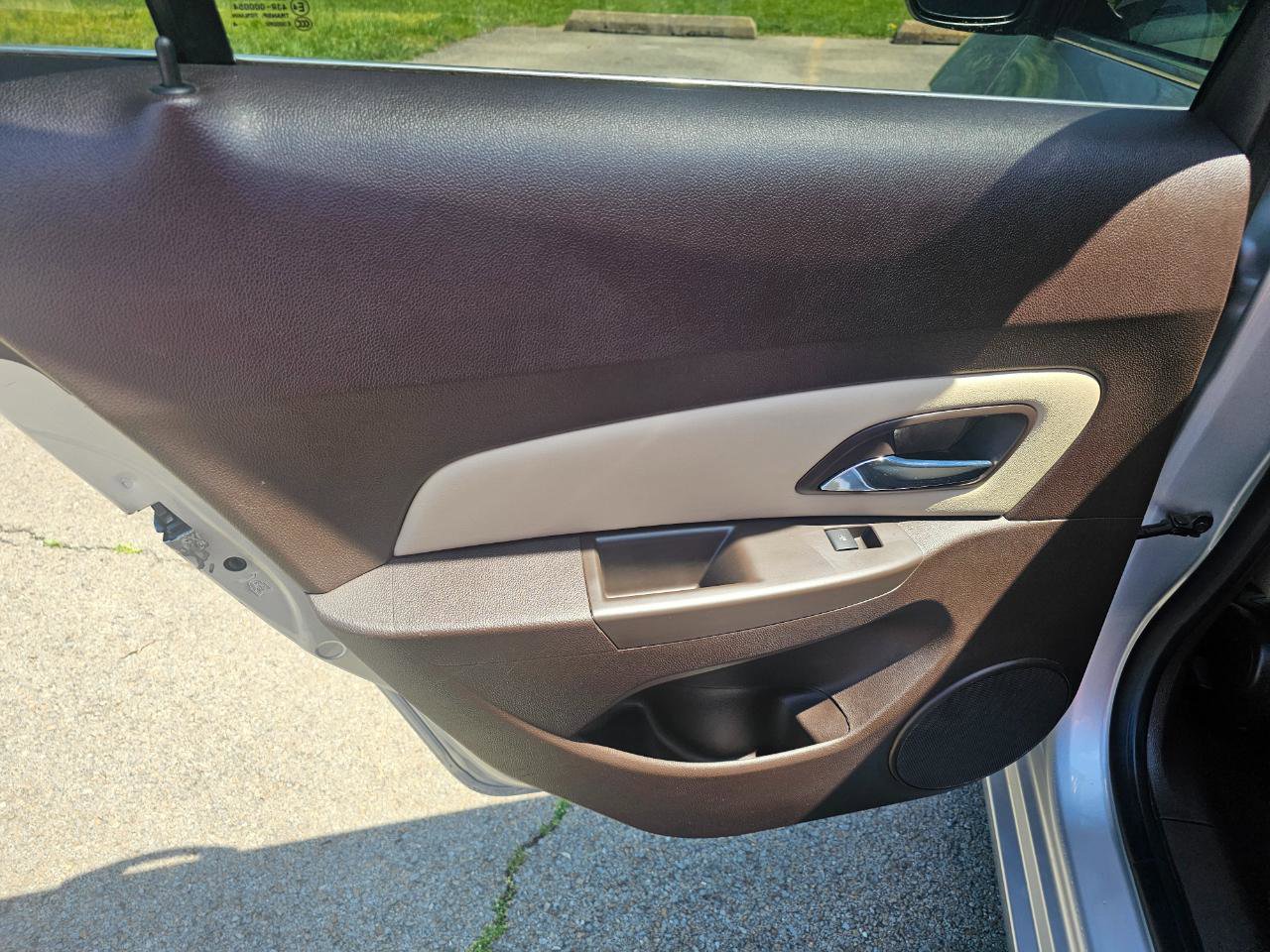 Used 2014 Chevrolet Cruze LT FWD image 22