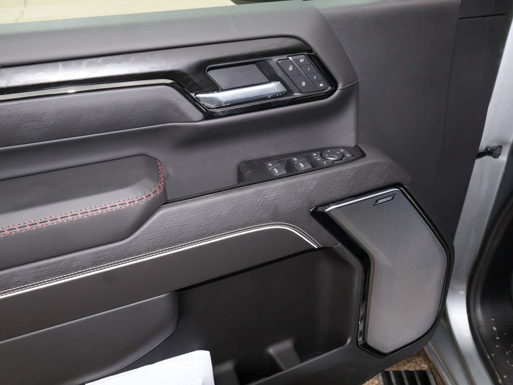 New 2026 GMC Sierra 2500 AT4X w/ LPO, Black Badging Package AWD/4WD image 11