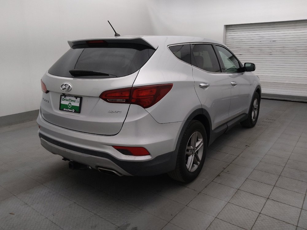 Used 2018 Hyundai Santa Fe Sport FWD image 9
