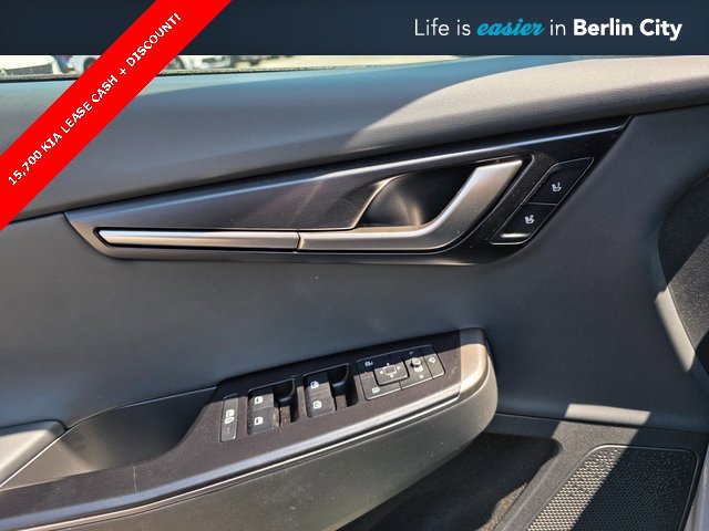 New 2025 Kia EV6 Wind image 26