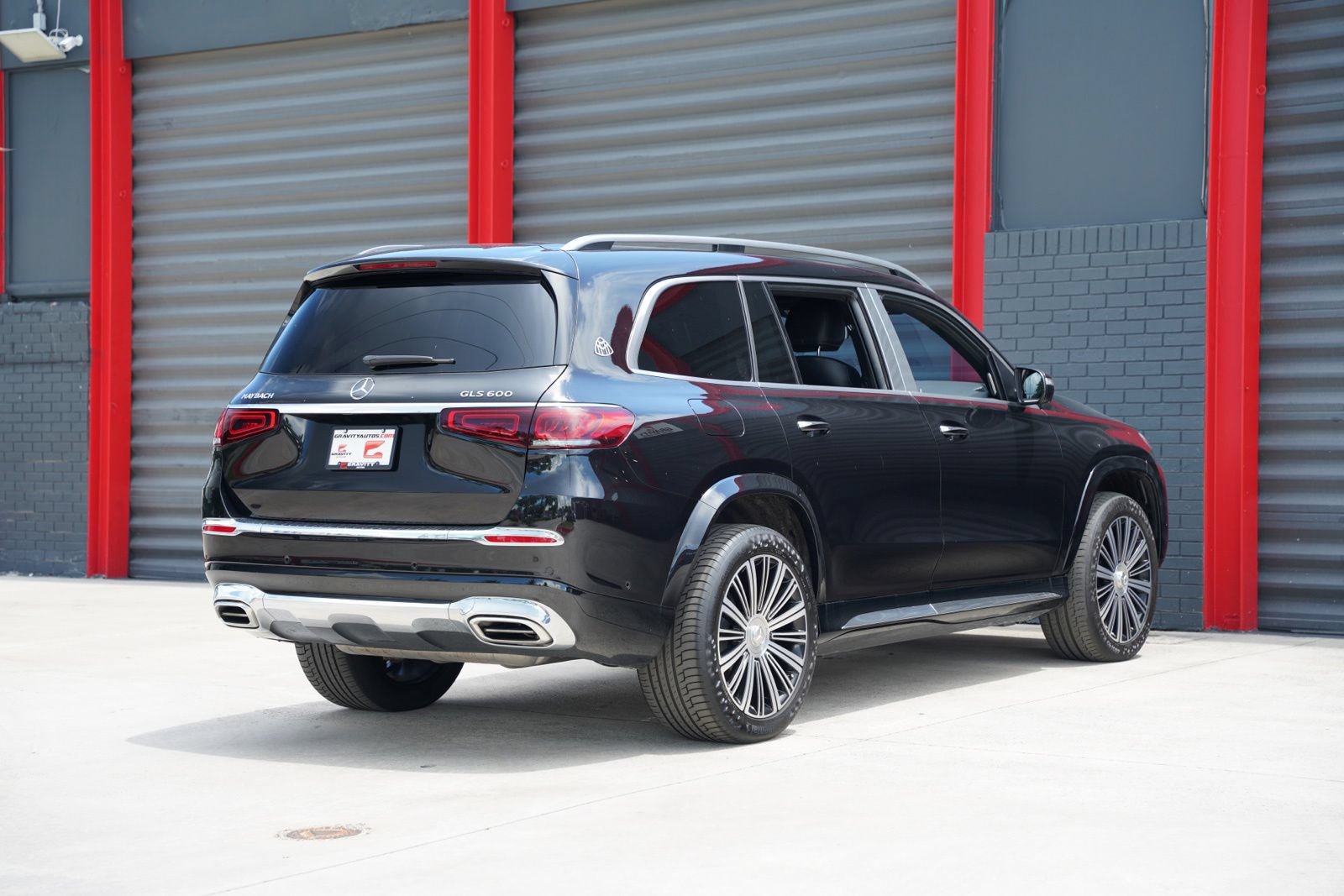 Used 2023 Mercedes-Benz Maybach GLS 600 4MATIC image 9