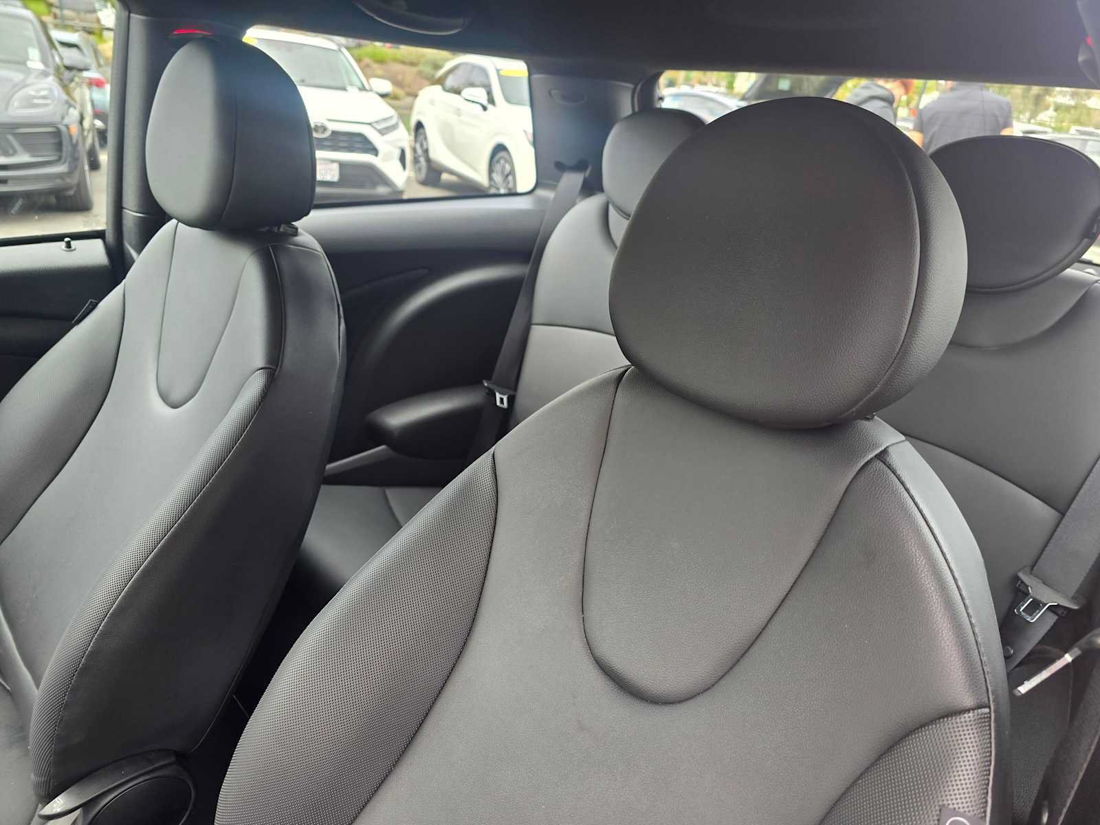 Used 2012 MINI Cooper Hardtop FWD image 18