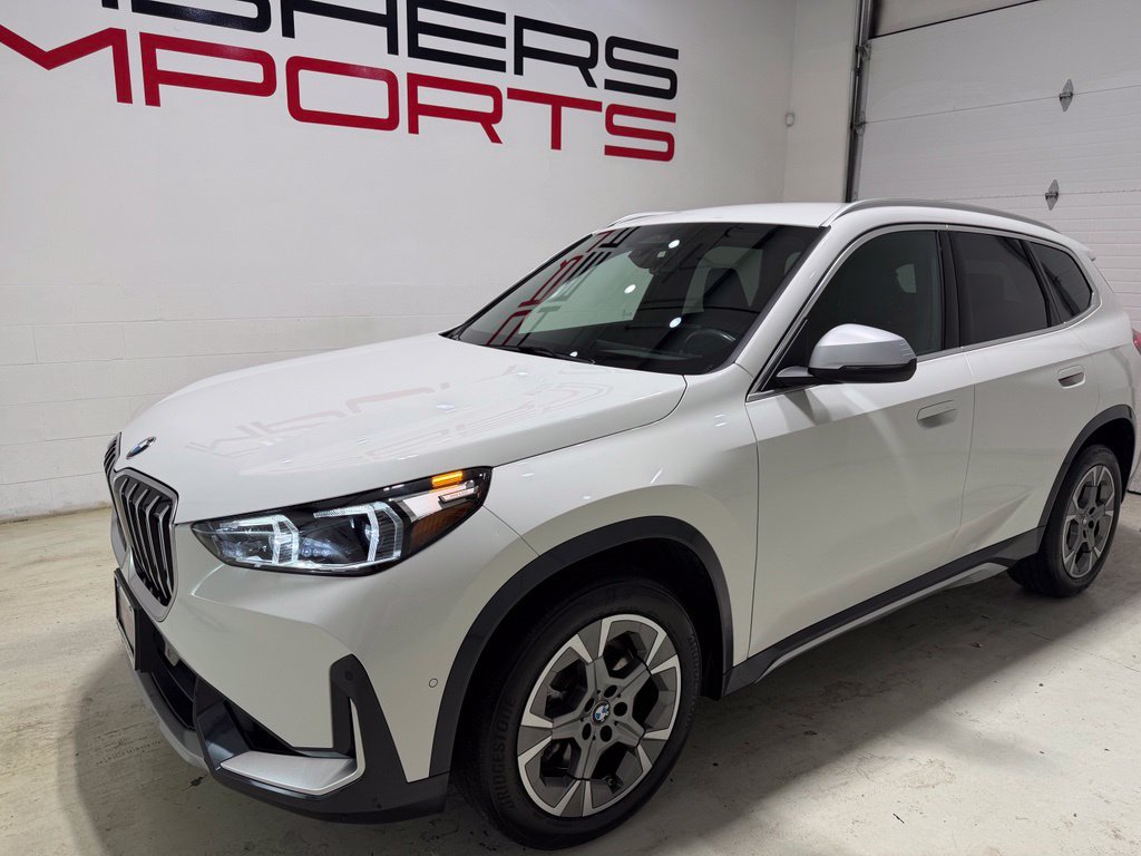 Used 2023 BMW X1 xDrive28i w/ Convenience Package AWD/4WD image 2