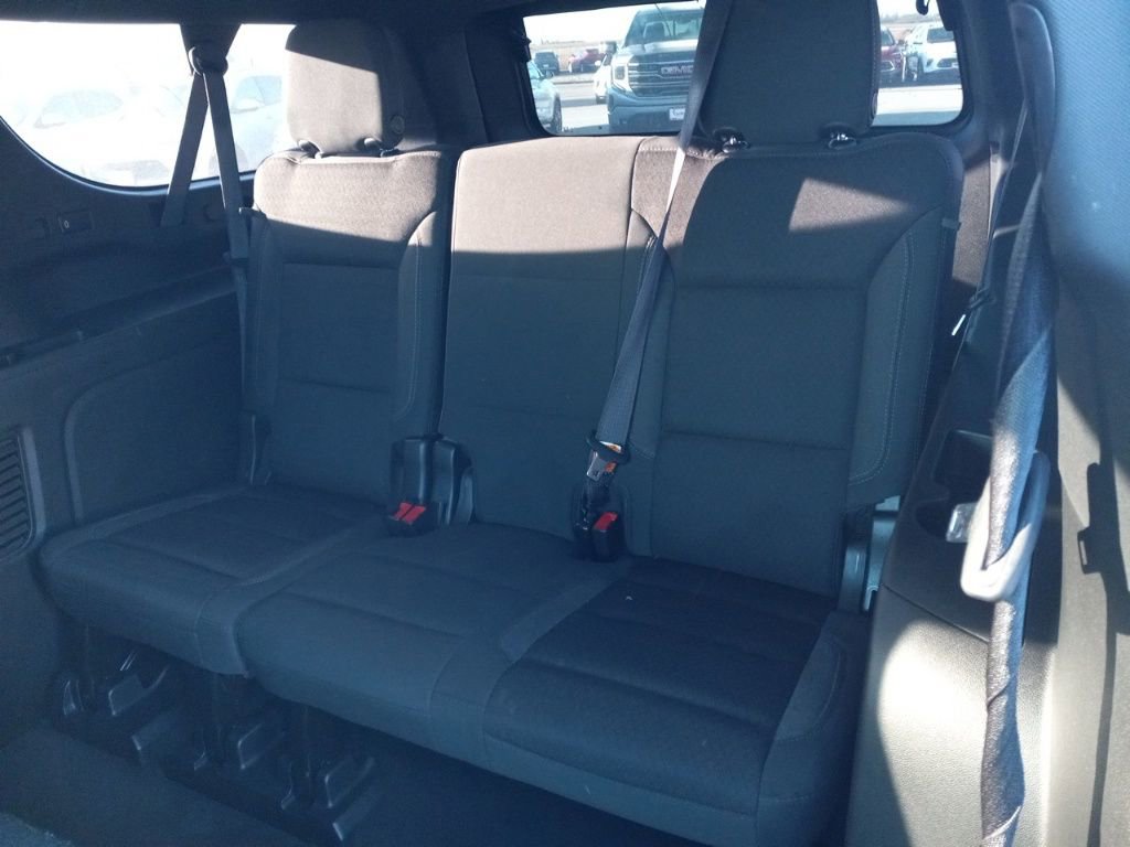 Used 2022 GMC Yukon XL SLE w/ Gmc Pro Safety Plus Package image 24