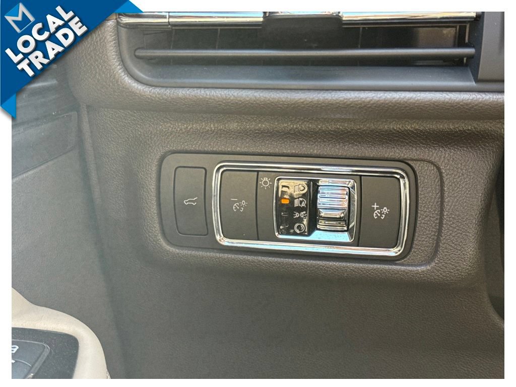 Used 2021 Lincoln Corsair FWD image 23
