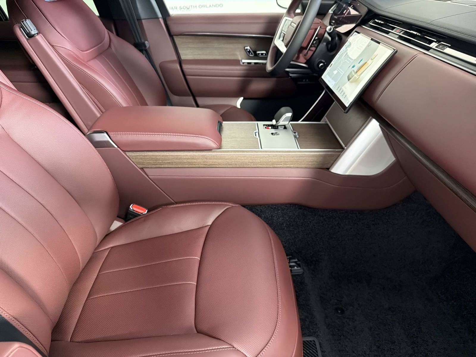 New 2026 Land Rover Range Rover SE AWD/4WD image 10