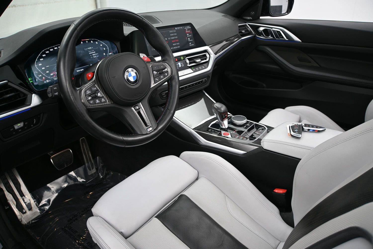 Used 2023 BMW M4 xDrive Competition AWD/4WD image 2