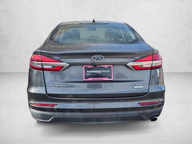 Used 2020 Ford Fusion SE FWD image 6
