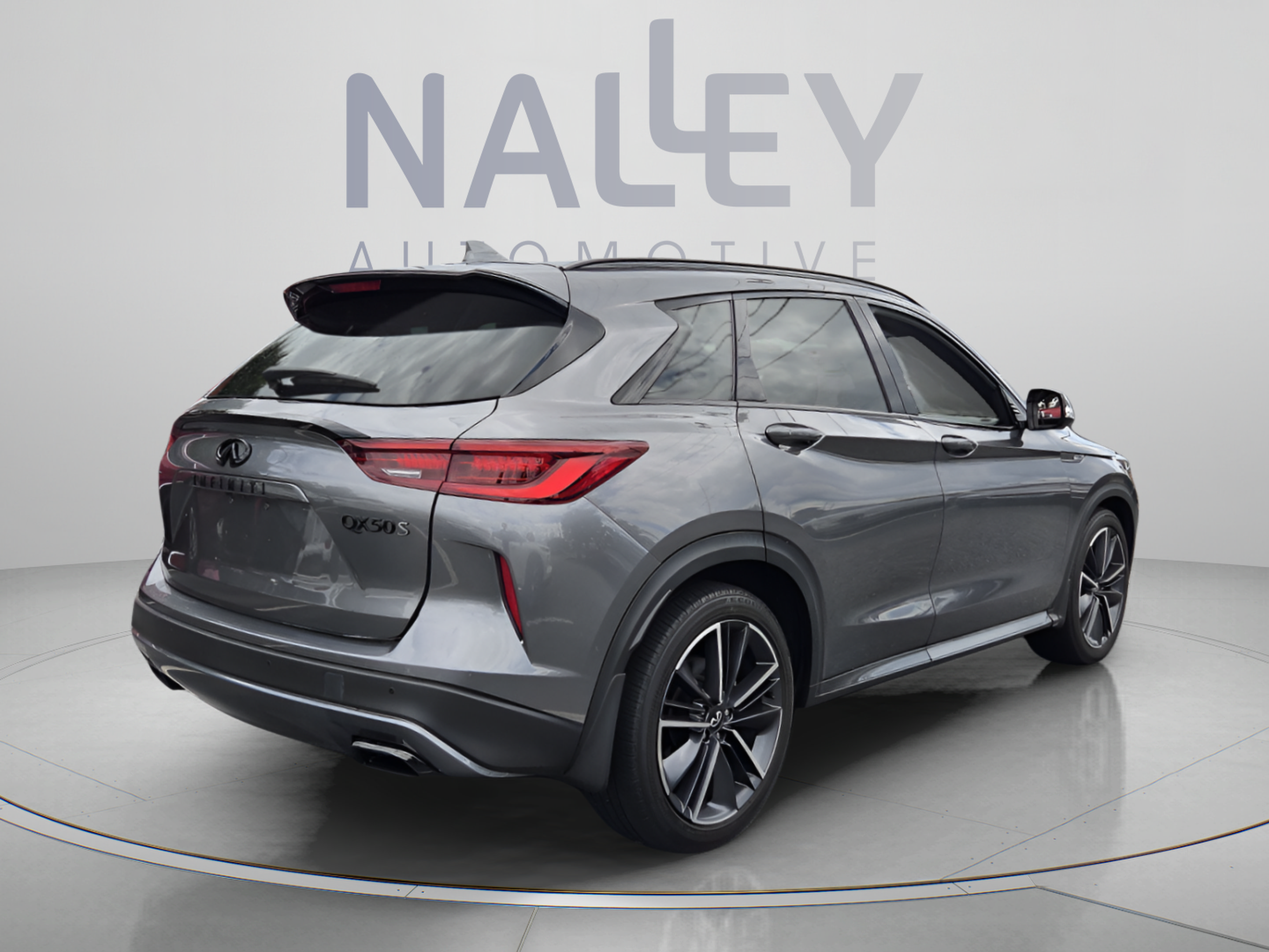 Used 2023 INFINITI QX50 Sport AWD/4WD image 5