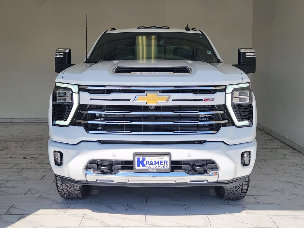 New 2026 Chevrolet Silverado 2500 LT w/ Z71 Chrome Sport Edition AWD/4WD image 2