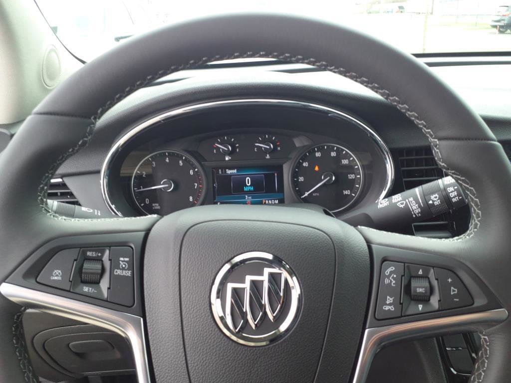 Certified 2022 Buick Encore Preferred w/ Safety Package image 11