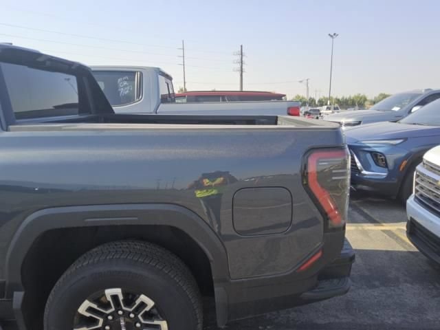 Used 2026 GMC Sierra EV Elevation AWD/4WD image 6
