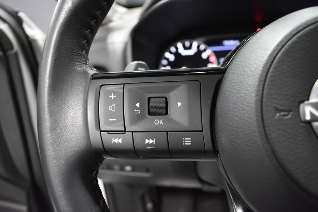 Certified 2023 Nissan Rogue SV w/ SV Premium B Package image 28