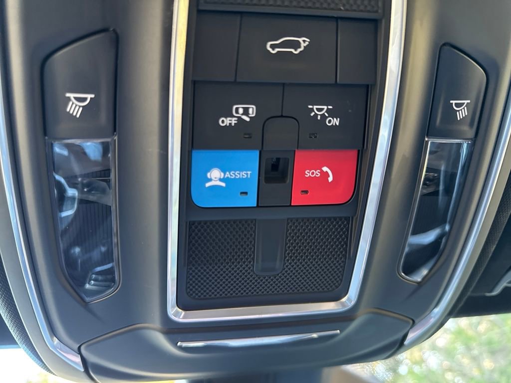 Used 2022 Jeep Wagoneer Series III w/ Convenience Group I image 17