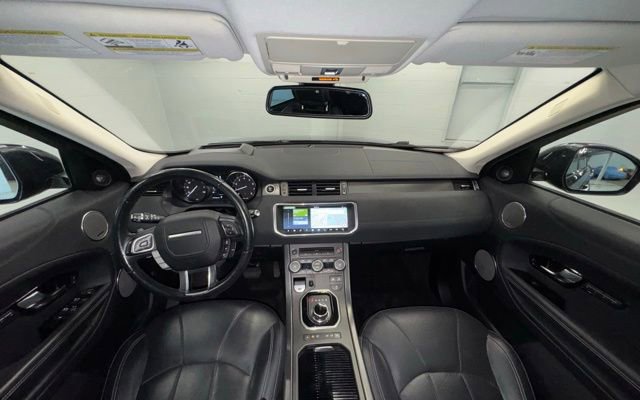 Used 2018 Land Rover Range Rover Evoque HSE image 16