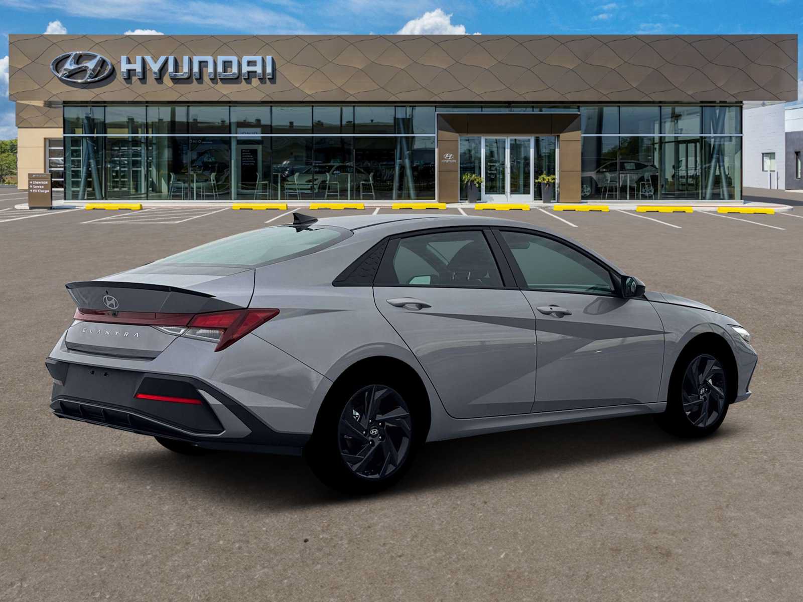 Used 2026 Hyundai Elantra Sport FWD image 8