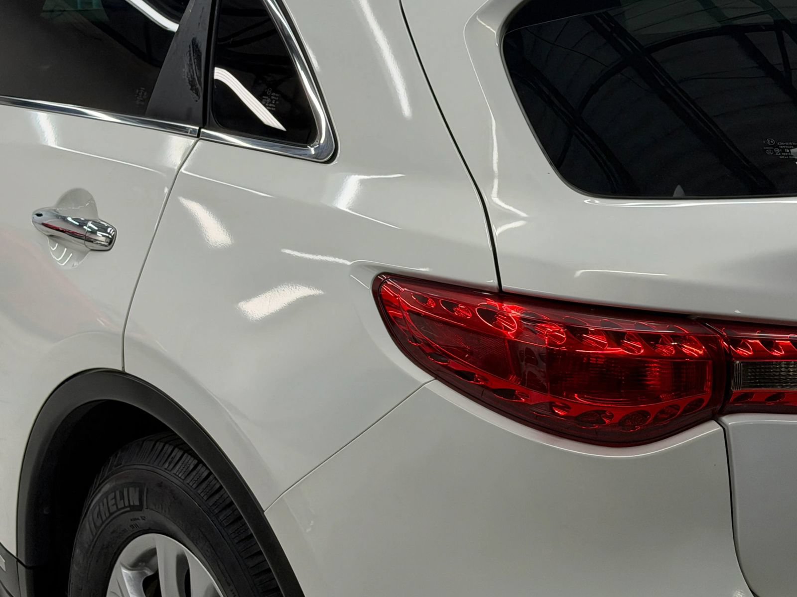 Used 2009 INFINITI FX35 2WD w/ Navigation Pkg image 12