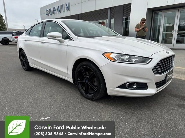 Used 2016 Ford Fusion SE w/ Equipment Group 202A FWD image 1