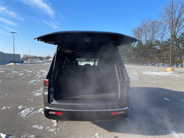 Used 2022 Jeep Wagoneer Series I w/ Premium Group I image 21