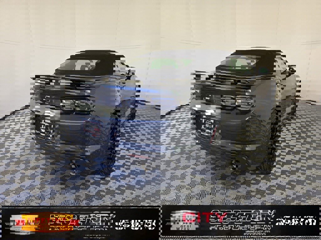 Used 2023 Chevrolet Camaro LT w/ RS Package image 7