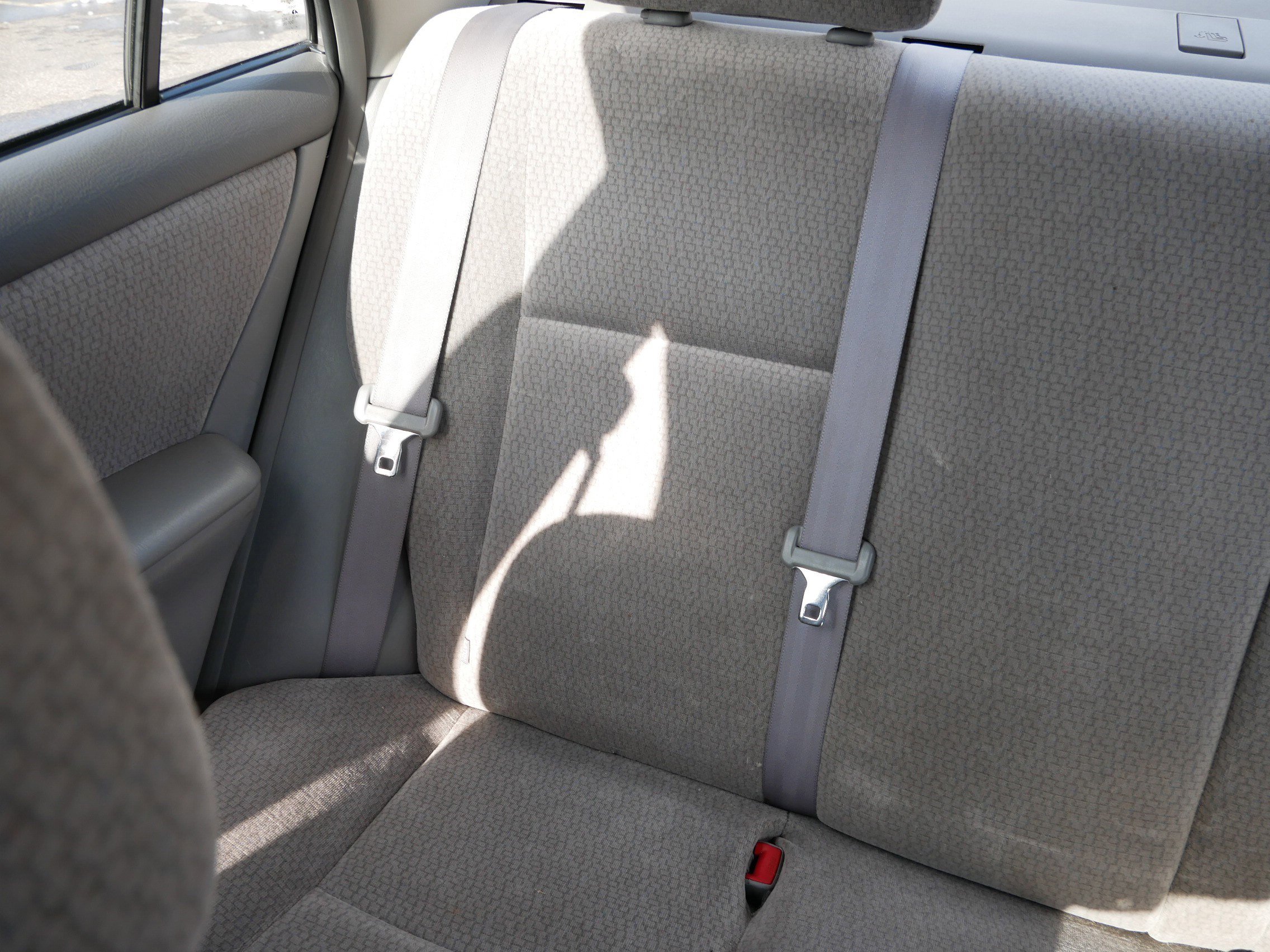 Used 2003 Toyota Corolla CE image 12