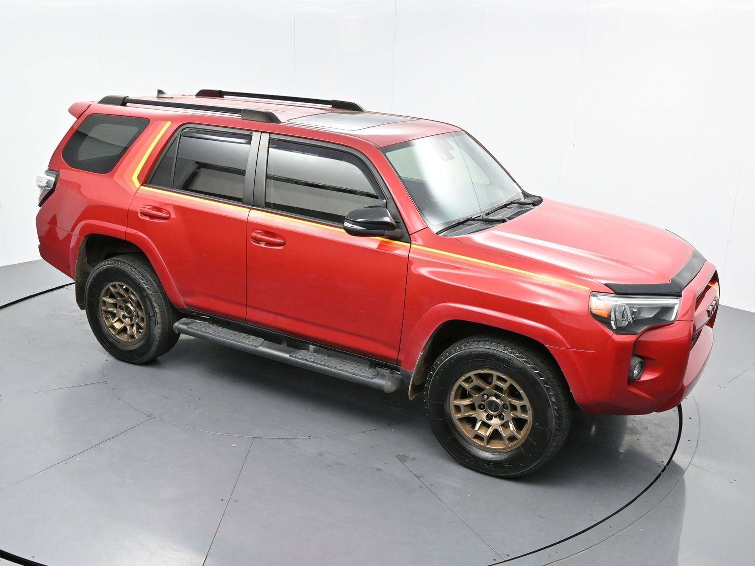 Used 2023 Toyota 4Runner 40th Anniversary SE AWD/4WD image 37