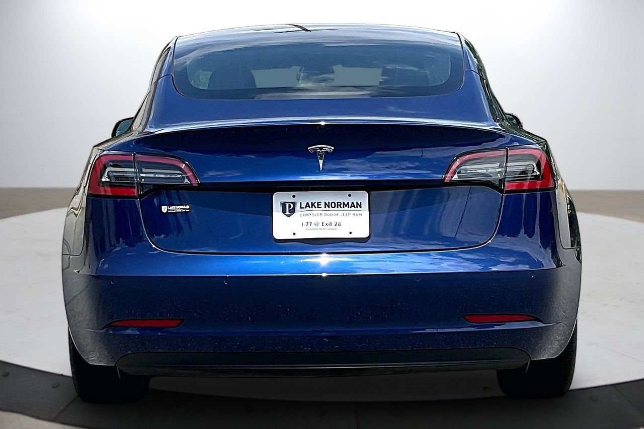 Used 2021 Tesla Model 3 Standard Range Plus RWD image 8