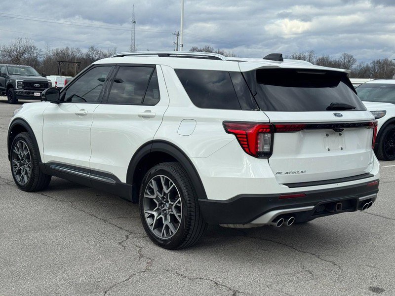 Used 2025 Ford Explorer Platinum w/ Ultimate Package image 6
