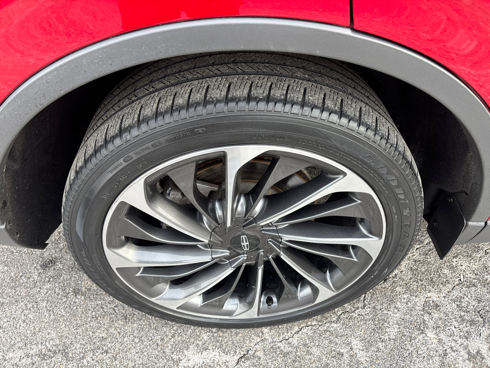 Used 2020 Lincoln Aviator Reserve w/ Equipment Group 202A image 10