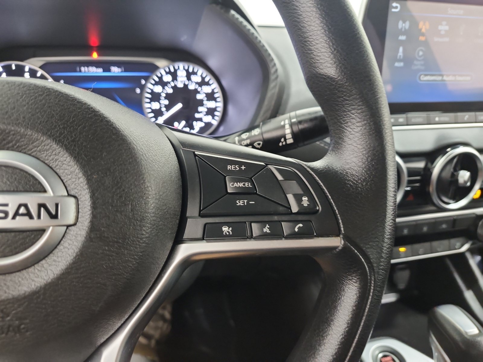 Used 2023 Nissan Sentra SV FWD image 21