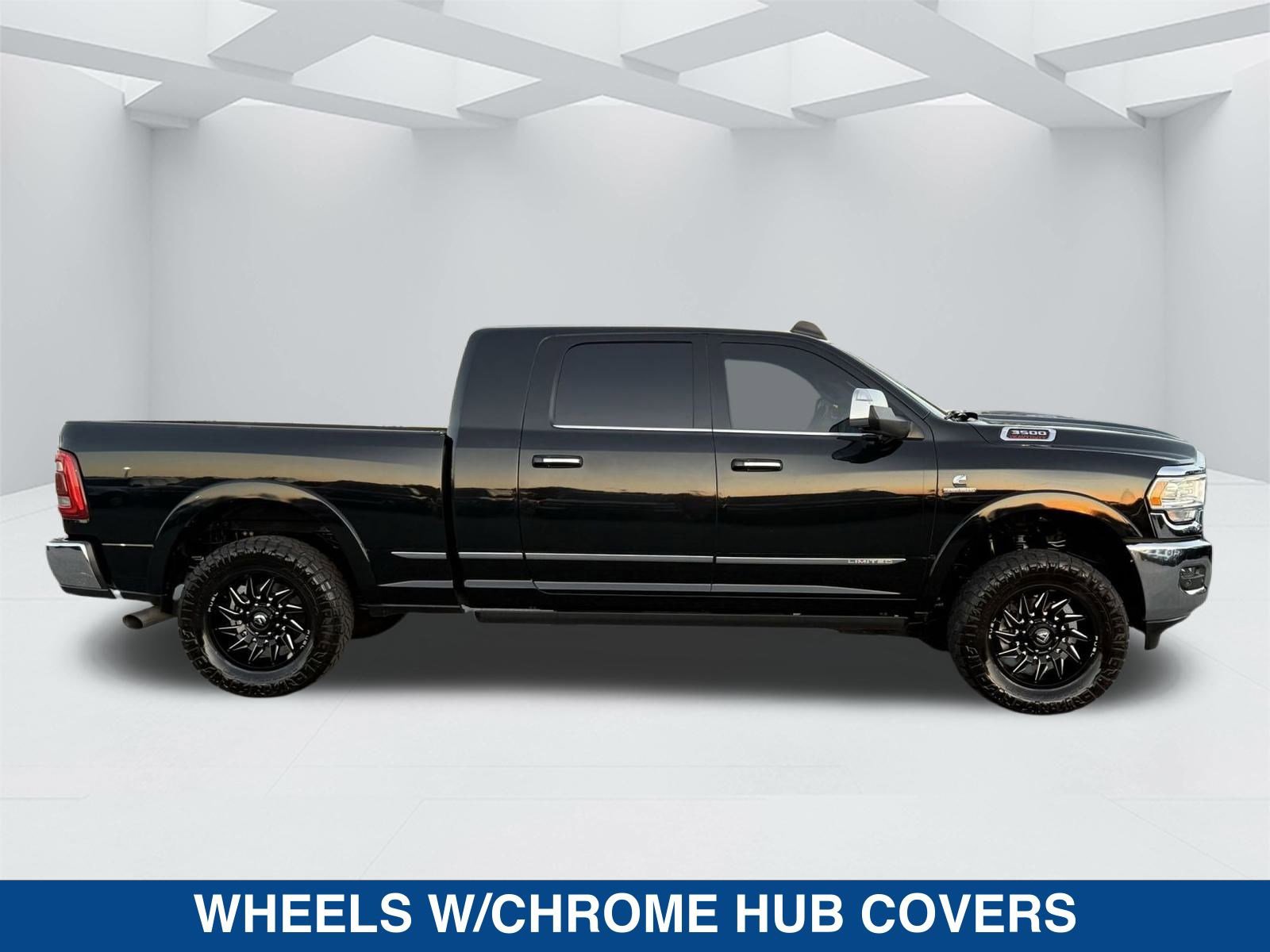 Used 2022 RAM 3500 Limited image 3