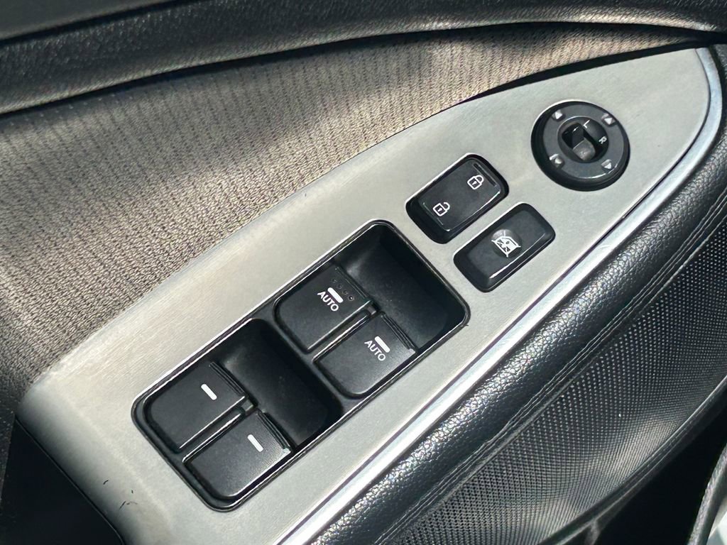 Used 2015 Kia Optima SX FWD image 28