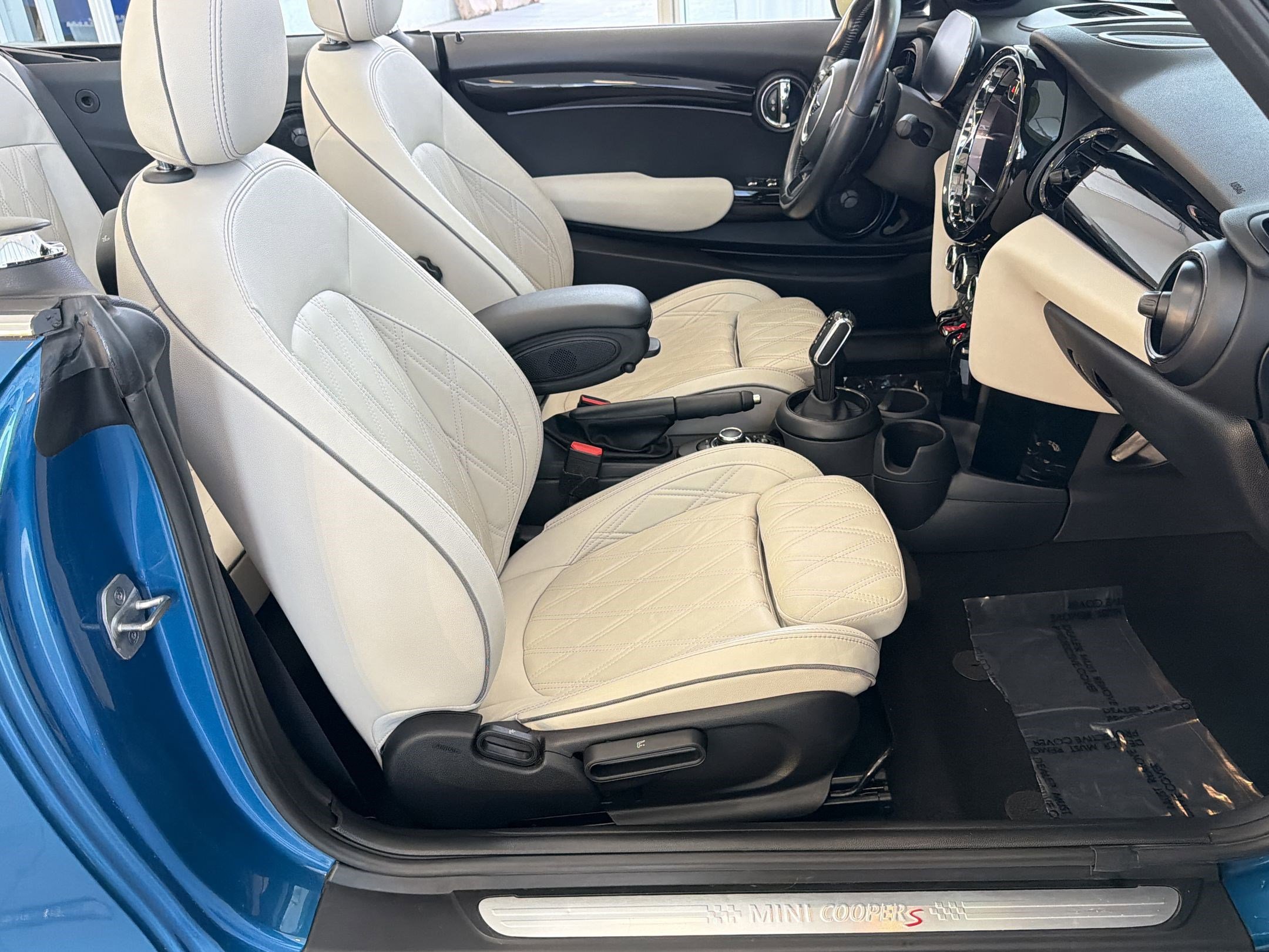 Certified 2023 MINI Cooper S image 30