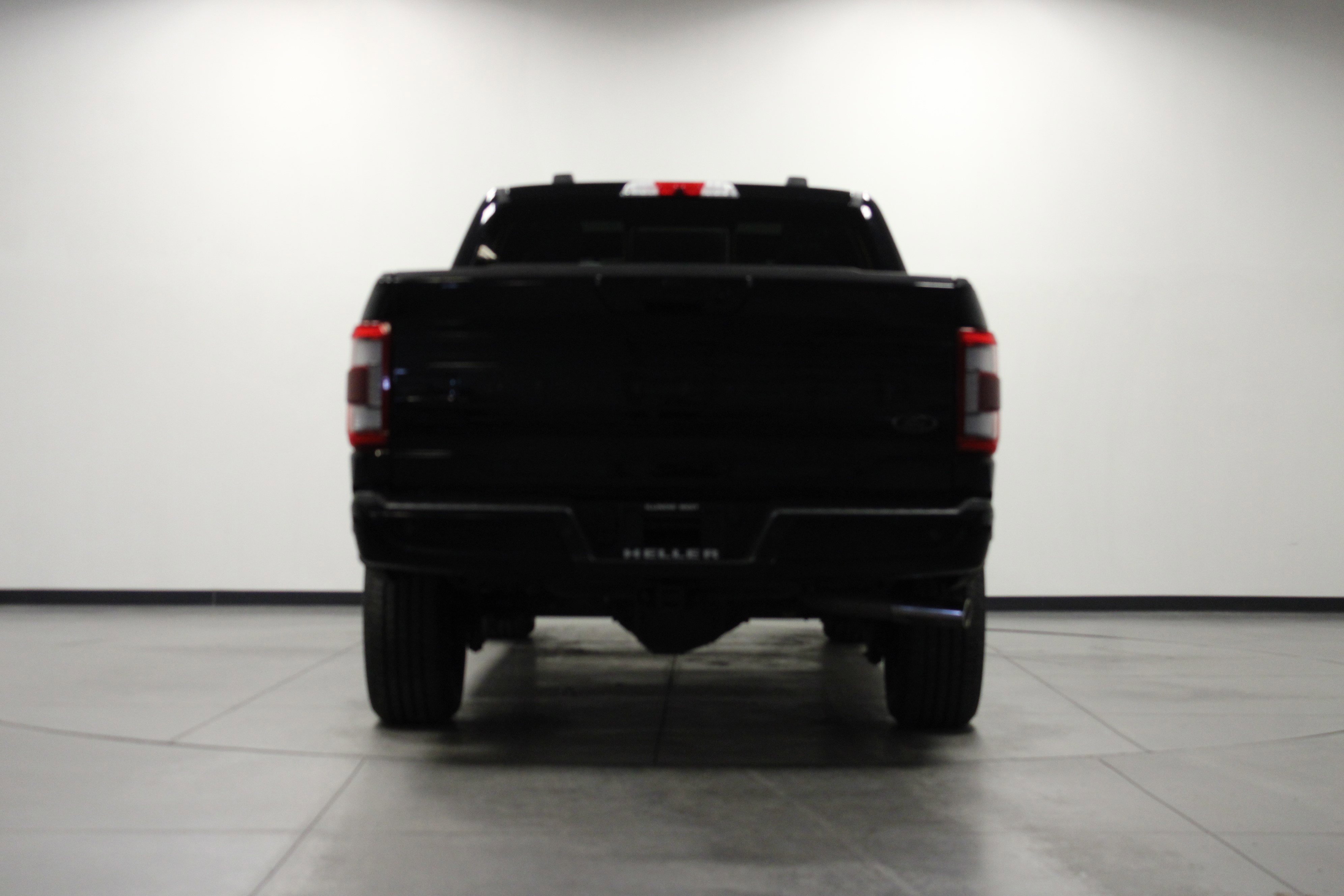 Used 2022 Ford F150 Platinum w/ Equipment Group 701A High AWD/4WD image 5