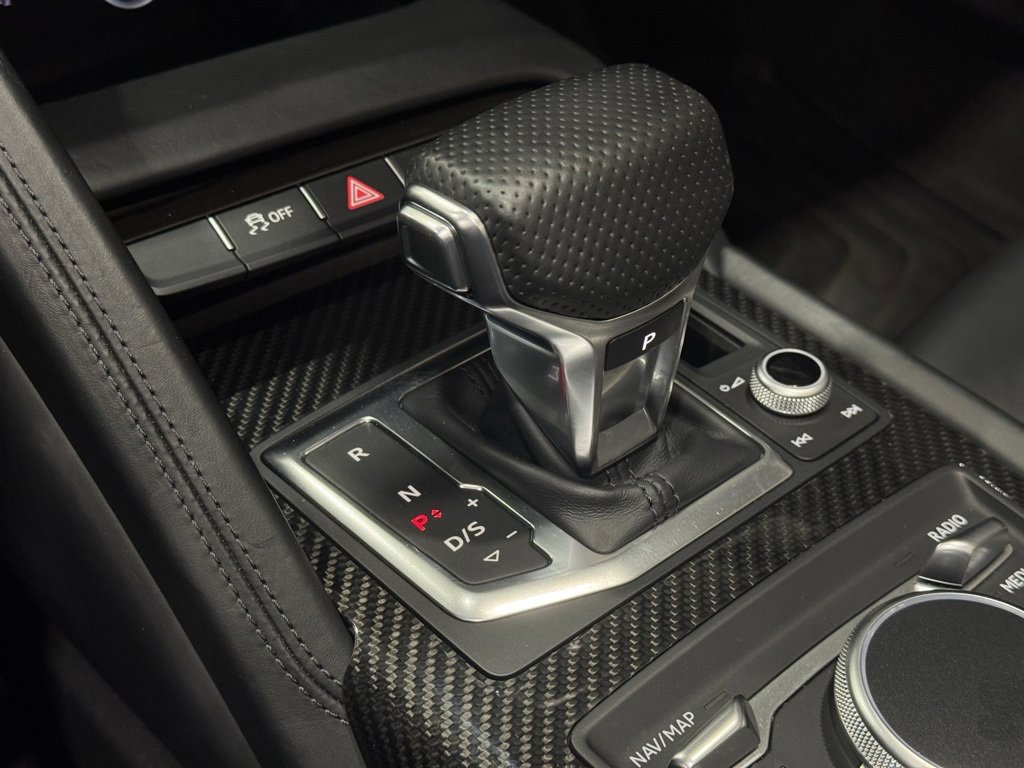 Used 2018 Audi R8 V10 plus image 22