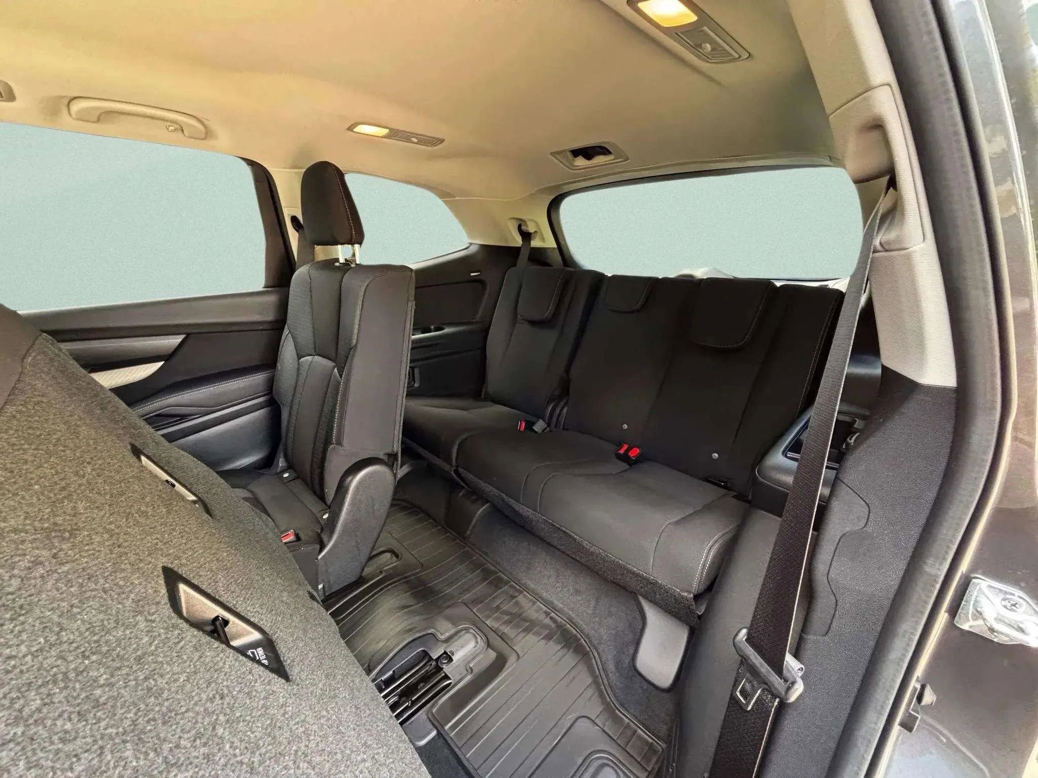 Used 2022 Subaru Ascent Premium image 20