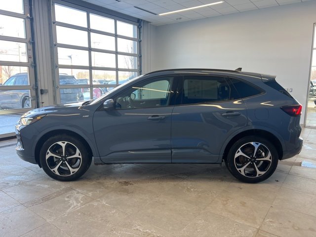 Used 2024 Ford Escape ST-Line Select w/ Tech Pack #2 image 8