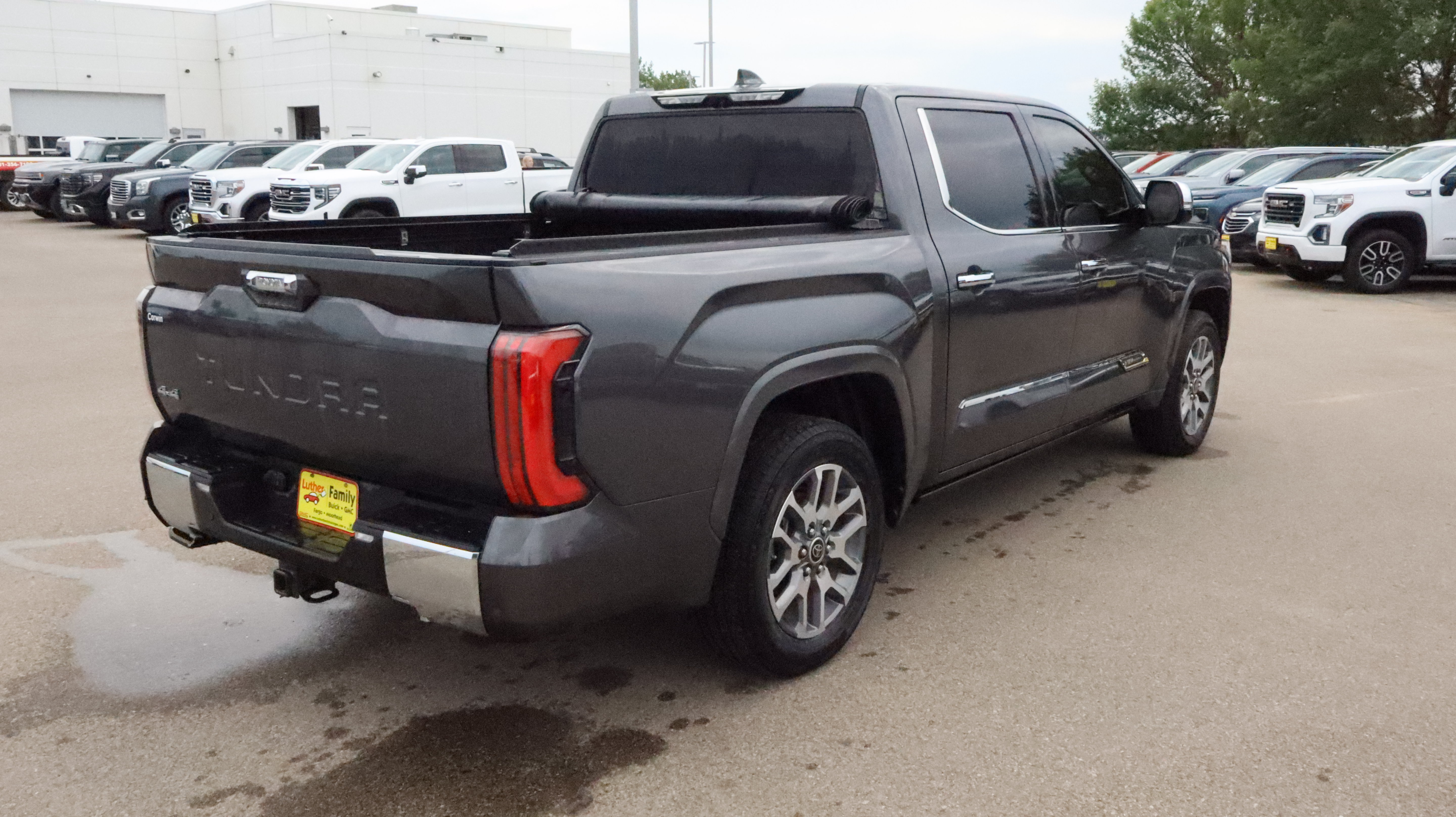 Used 2022 Toyota Tundra 1794 Edition w/ Advanced Package AWD/4WD image 7
