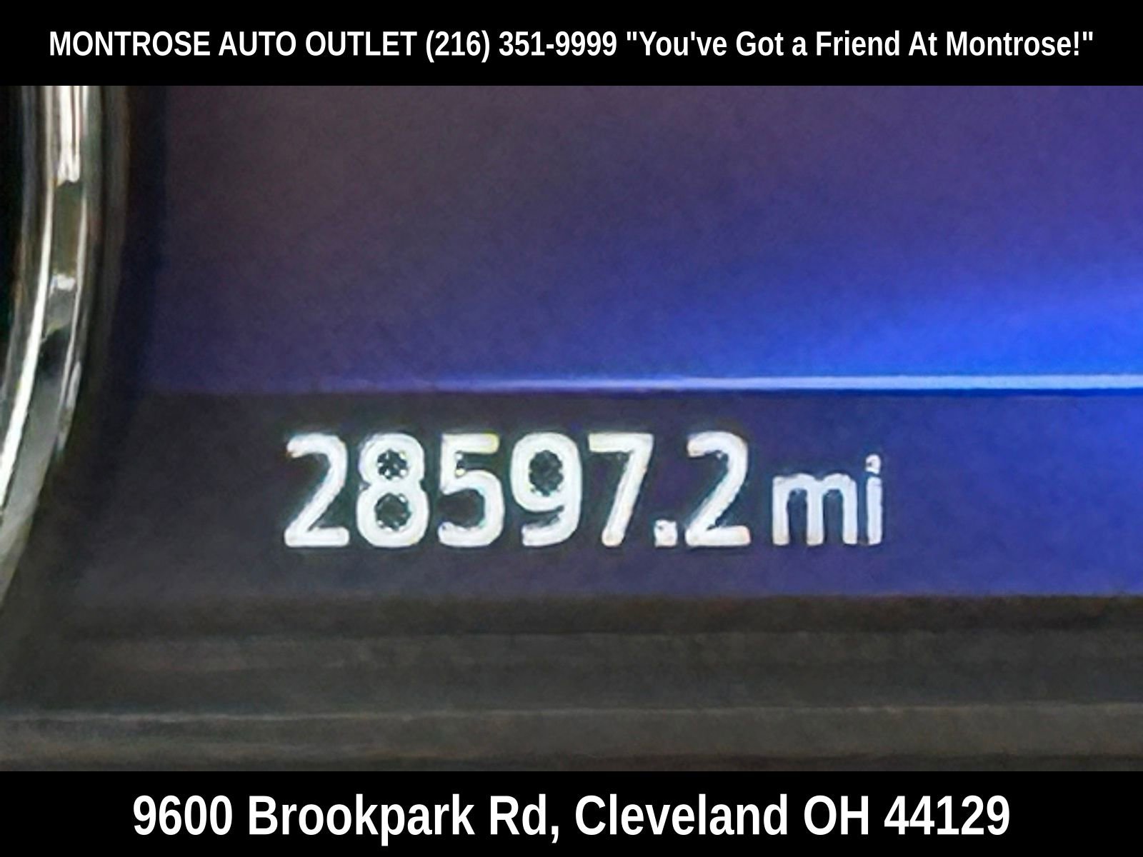 Used 2023 Ford Explorer XLT w/ Equipment Group 202A image 29